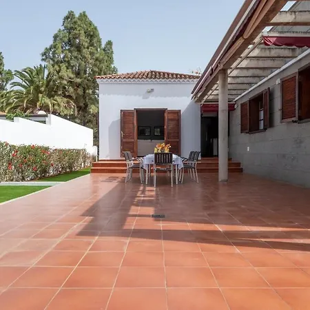 Alpesi faház La Canariona, A Charming Valsequillo